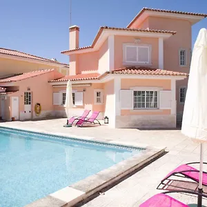 Flamingo Villa Cascais